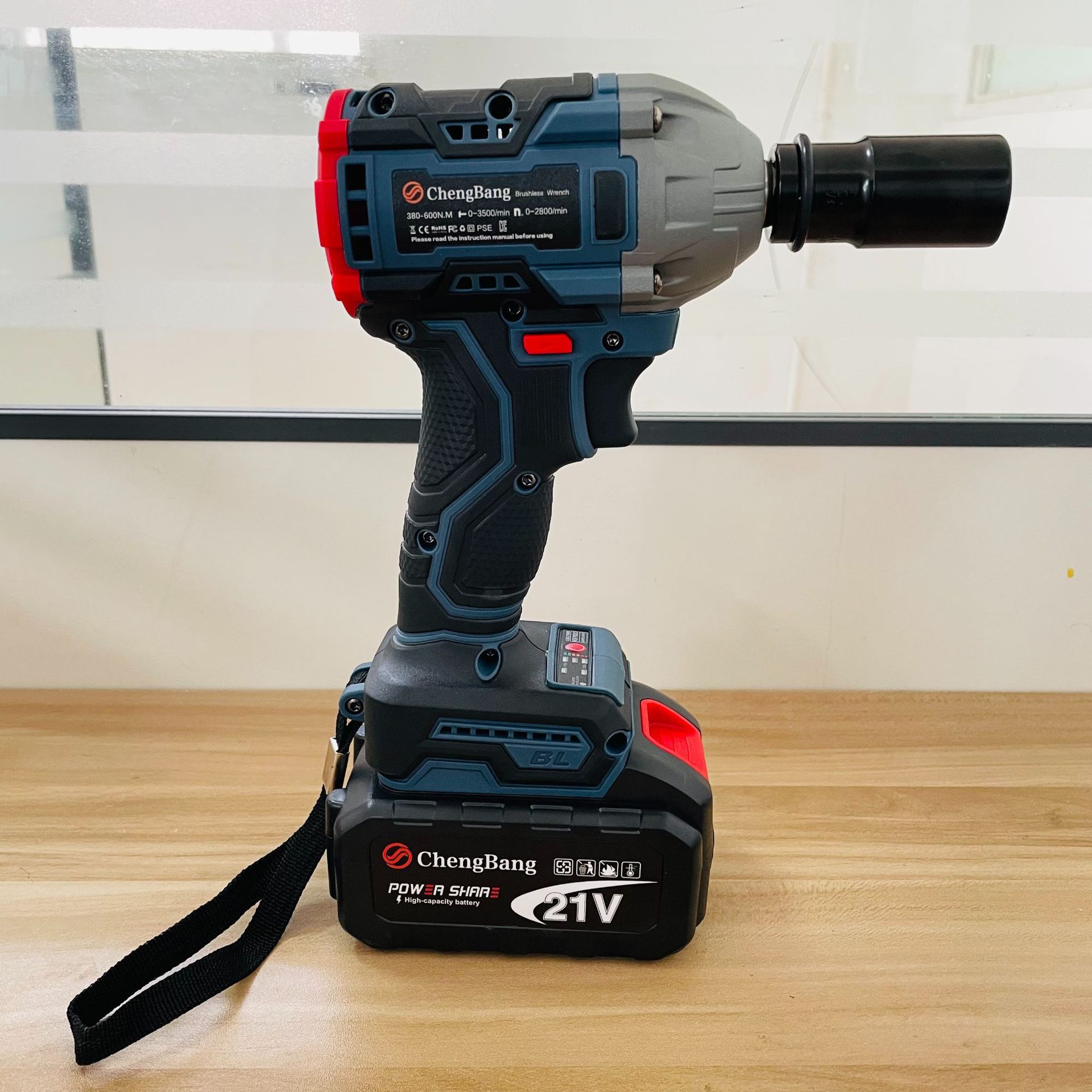 Набор электроинструментов 21В  – обзор и цена Power Tools Combo Kits